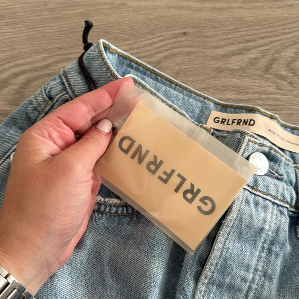 NWT Grlfrnd Brooklyn High Rise Straight Jeans - Picture 6 of 9